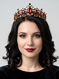 Диадема с камнями
